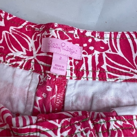 LILLY PULITZER Punch Pink Giraffe Callahan Shorts - Picture 3 of 5